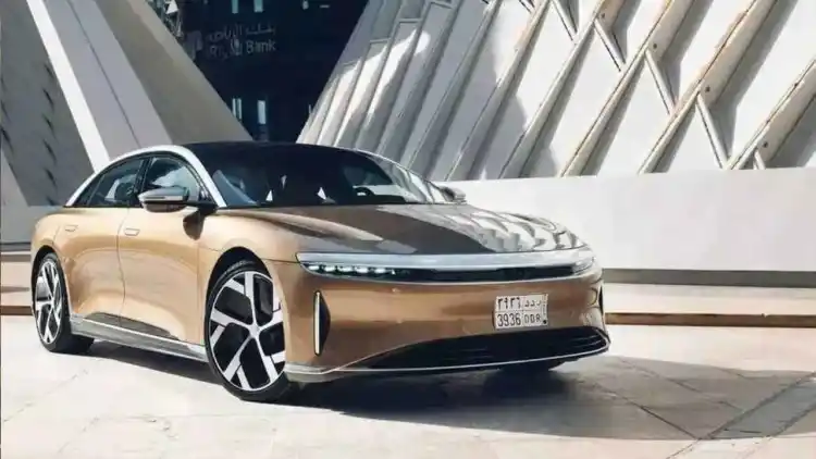 رؤية 2030… حين تصبح السيارة جزءاً من خطة وطن